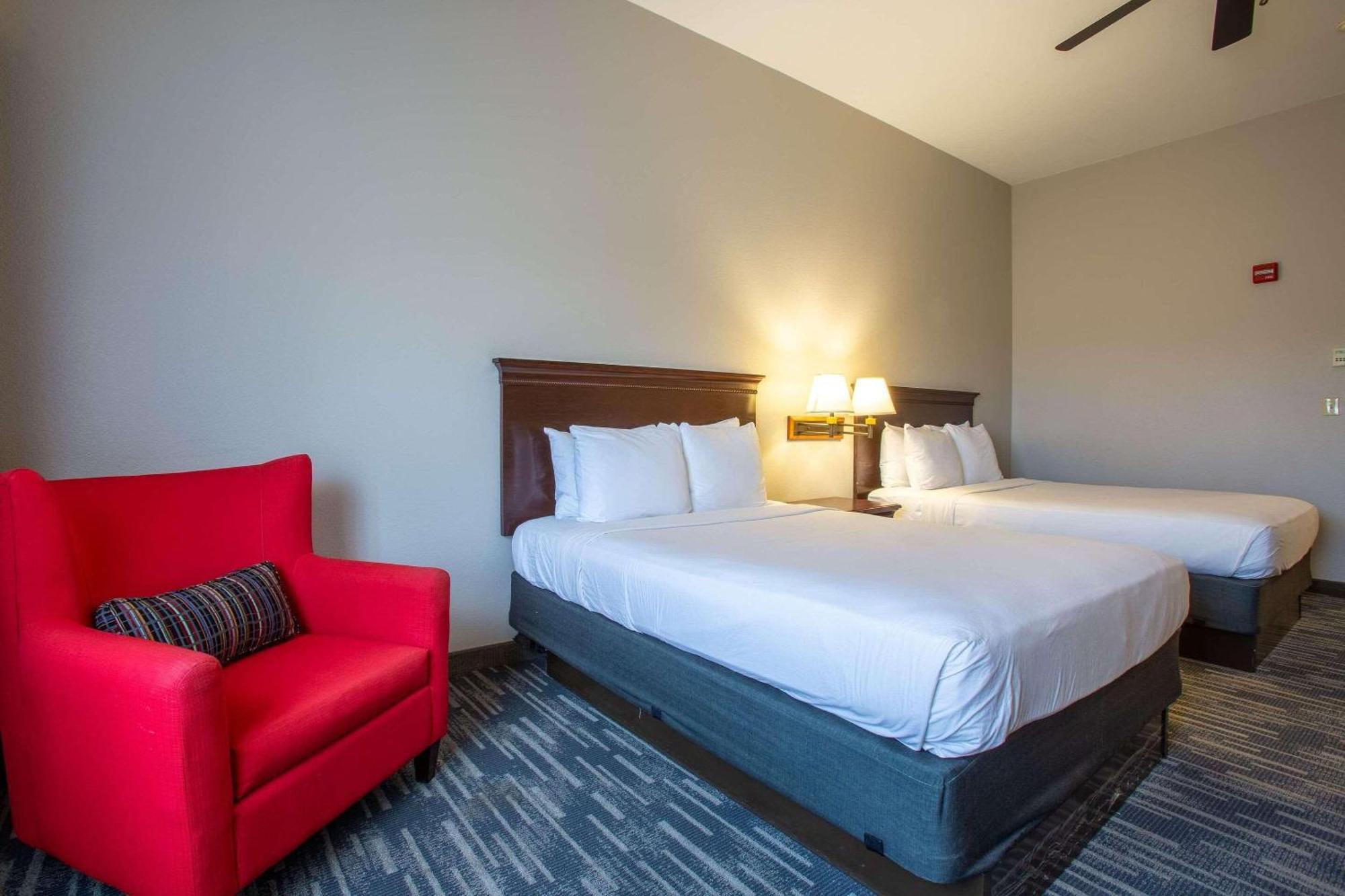 Country & By Radisson, Center Az 3* Tucson