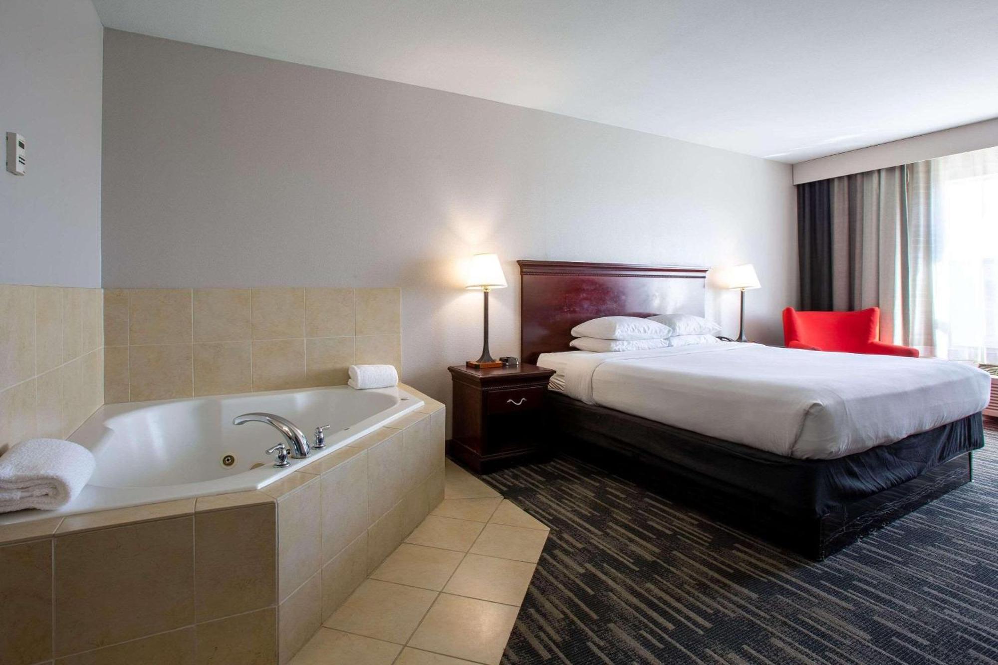Hotel Country & By Radisson, Center Az
